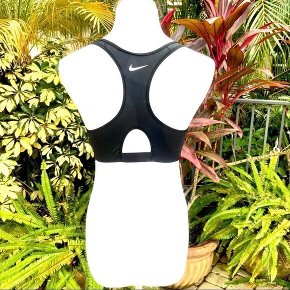 Nike Pro Rival Sports Bra - Picture 6 of 7